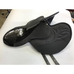 [:fr]Selle de course obstacle modèle Europe[:en]National Hunt Racing Saddle model Europe[:]