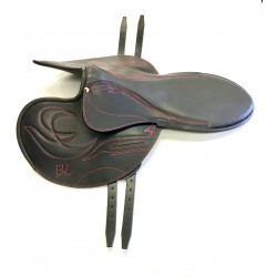 [:fr]Selle de course obstacle modèle Europe[:en]National Hunt Racing Saddle model Europe[:]