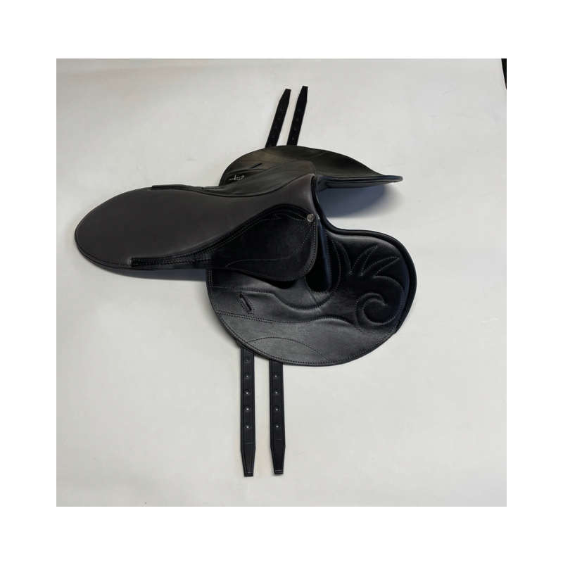 [:fr]Selle de course obstacle modèle Europe avec poches plombs[:en]Europe national hunt racing saddle, with lead pockets[:]