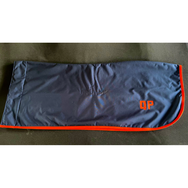 Couvre-reins imperméable pour cheval de course – Sellerie Cassou