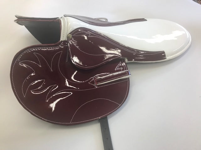 Selle de course plat modèle Europe en cuir pour jockey – Sellerie Cassou