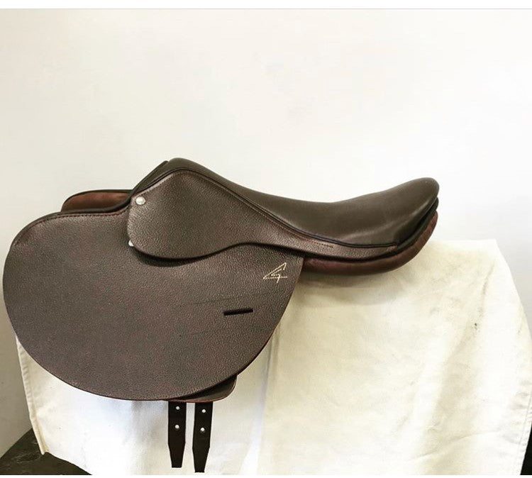 Selle entraînement classique en cuir - Sellerie Cassou