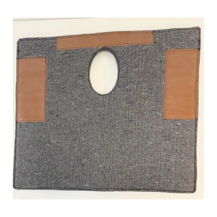Felt training pad with hole