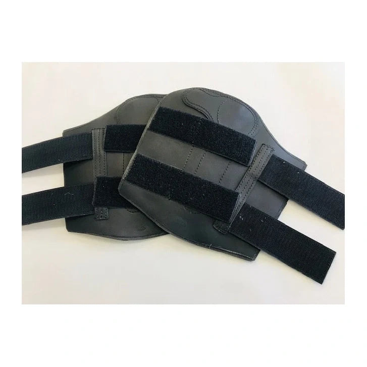 Front boots with hook-and-loop fastenings