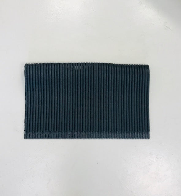 Neoprene anti-slip saddle pad